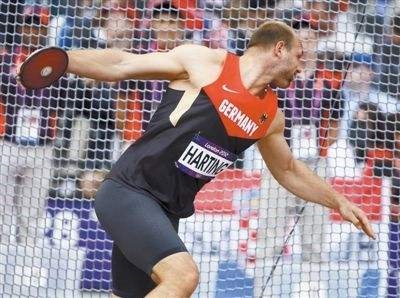 Technical tips for using discus in track and field sports equipment?