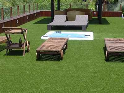 Casual artificial lawn